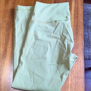 Lululemon Wunder Under Leggings